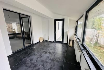 Vila superba Rosu, zona Crinului, 4 camere+terasa inchisa, 249 mp teren, 153 mp - 9