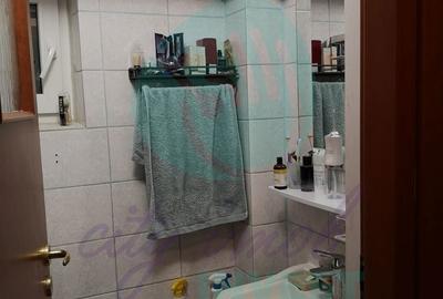 Apartament cu 3 camere în Centrul Civic