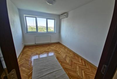 Abator apartament 3 camere decomandat renovat - 9