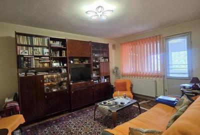 Apartament cu 3 camere decomandat în Tomis Nord - 6