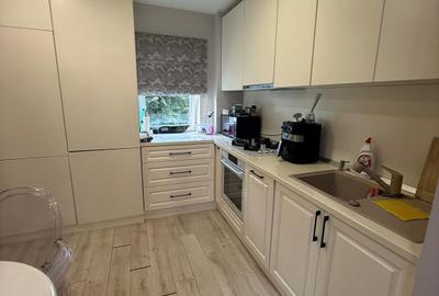 4 Camere,Imbunatatiri de Lux, Etaj 2 - 2