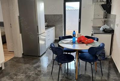 Vand apartament cu 3 camere, finisat, in bloc nou - 2