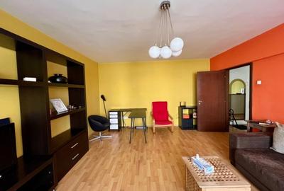 Apartament cu 2 camere decomandat, mobilat în P-ța Muncii