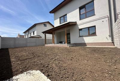 Duplex cu 4 camere cu Canalizare în Prelungirea Ghencea - 4