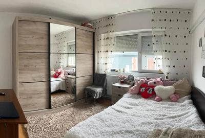 Apartament 2 camere, decomandat - 4