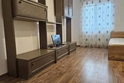 Apartament cu 3 camere decomandat în Central - 8