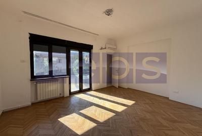 VANZARE 5 CAMERE | 155MP | PIATA AMZEI | NEMOBILAT | RENOVAT RECENT | - 1