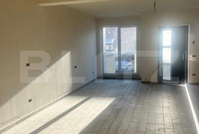 Casă cu 5 camere cu Teren 150 Mp în Rădăuți - 12