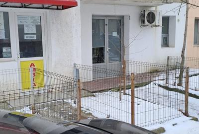 Spațiu comercial, de 25 mp, în Exterior Vest - 3