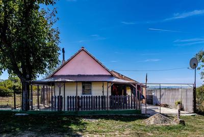 Casa cu teren generos ?i priveli?te panoramica Li... - 9