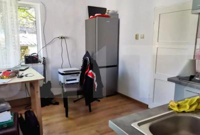 Casă cu 5 camere cu Teren 2100 Mp în Luna - 9