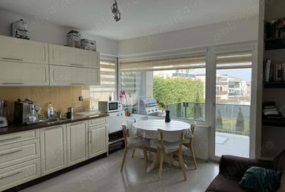 Apartament cu 3 camere semidecomandat în Europa