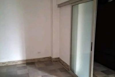 Garsonieră decomandată, mobilată în 13 Septembrie - 2