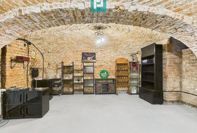 Eleganță subterană - pivniță exclusivistă Arad - 32