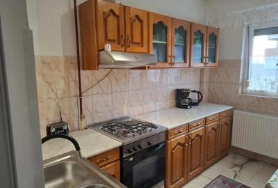 Apartament renovat recent 3 camere etaj 2 in Nadac - 1