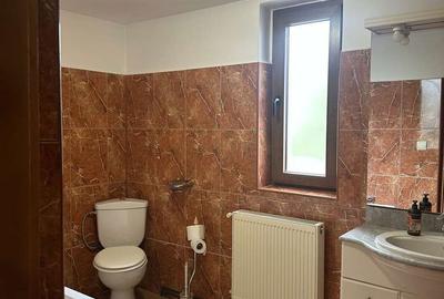 Casă cu 4 camere decomandat cu Teren 900 Mp în Central - 13