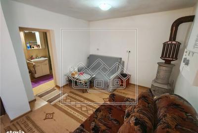Casă cu 4 camere cu Teren 540 Mp în Șura Mare - 4