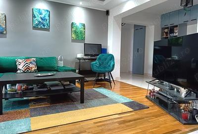 Vanzare 4 Cam.  et.6/10, bl.2001, bd. Decebal -pta Alba Iulia - 2