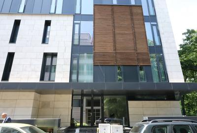 Apartament cu 4 camere decomandat în Arcul de Triumf - 9