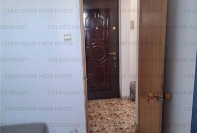 Apartament cu 3 camere semidecomandat în Bartolomeu