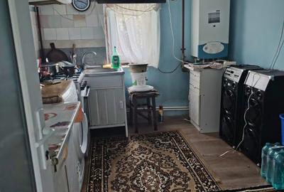 Casă cu 4 camere cu Teren 741 Mp în Podari - 5