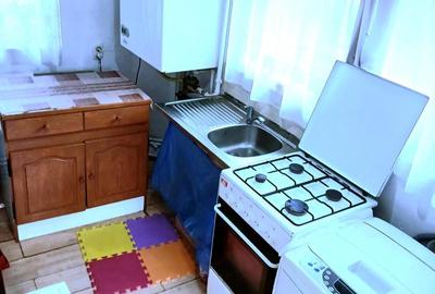 Apartament cu 5 camere decomandat în Central - 3