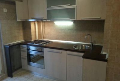 Garsonieră decomandată, mobilată în Unirii - 4