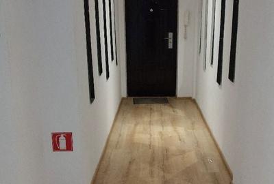 Apartament cu 3 camere decomandat în Exterior Vest - 11