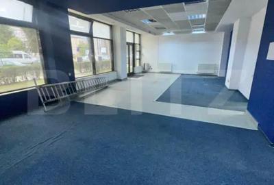 Spațiu comercial, de 130 mp, în 22 Decembrie - 7
