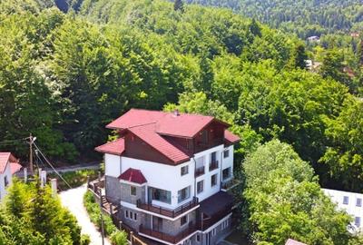Apartament de vânzare, 3 camere , în Sinaia – zonă liniștită, aproape de natură