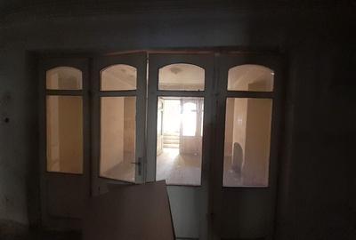 Casa in stil brancovenesc si teren 1750 mp in zona Piata Romana - 6