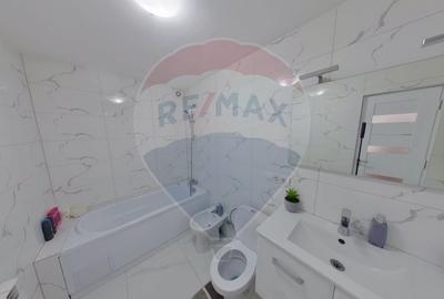 Casă / Vilă în zona Est - 7