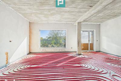 Casă cu 6 camere cu Teren 1800 Mp în Central - 15