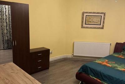 Apartament cu 2 camere decomandat în Exterior Vest