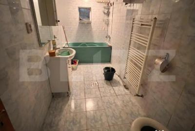 Apartament cu 3 camere decomandat în Central - 3