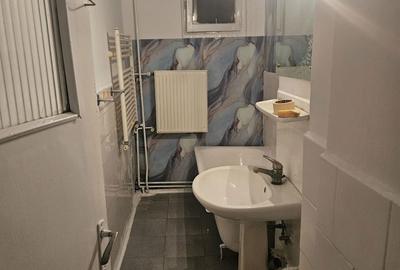 Apartament cu 3 camere decomandat în Central - 6