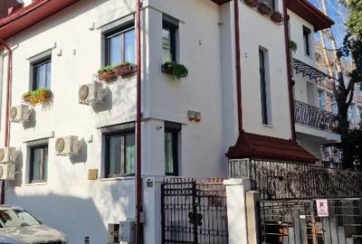 Apartament cu 5 camere semidecomandat, mobilat în Dorobanți - 1