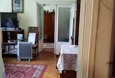 Apartament cu 3 camere semidecomandat în Central - 7