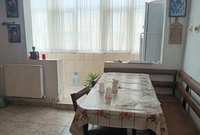 Apartament 3 camere decomandat - 6