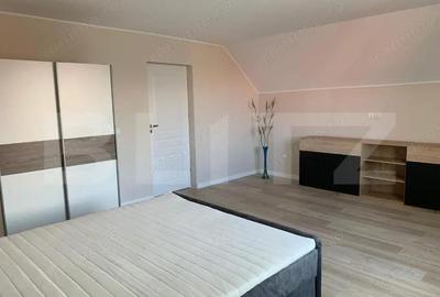 Apartament cu 3 camere semidecomandat în Florești - 3