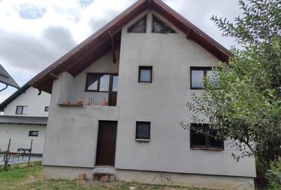 Casă cu 3 camere în Burdujeni - 1