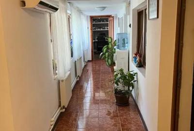 Casă cu 5 camere cu Teren 262 Mp în Brătianu - 11