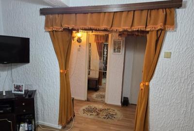 Apartament 4 camere, 83 mp, zona Vest - 1