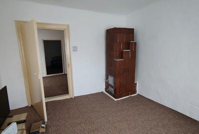 Casă cu 5 camere cu Teren 1877 Mp în Central - 3