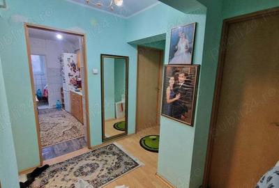 Apartament cu 2 camere decomandat în Micro 18 - 2