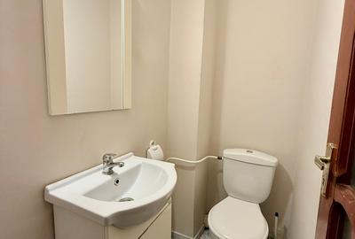 Apartament cu 4 camere în Călărași - 7