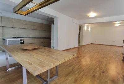 Vila moderna in cartier rezidential cu spatii comune pentru copii - 2