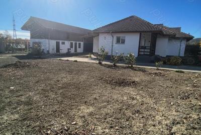 Casă cu 3 camere în Căzănești - 6