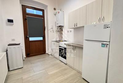 Garsoniera in zona Complexului Studentesc, centrala proprie - 6