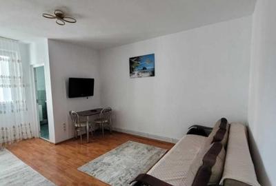 Garsoniera de inchiriat  | 32 mp | Balcon | Bdul Victoriei - 1